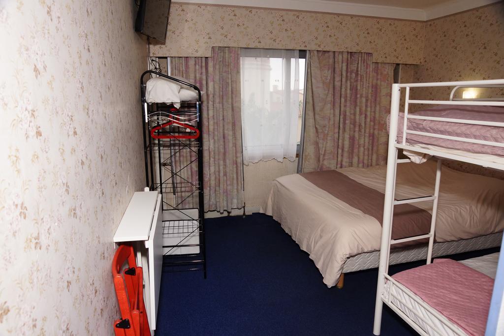 Le Richelieu Hotel เลอบูลู ภายนอก รูปภาพ